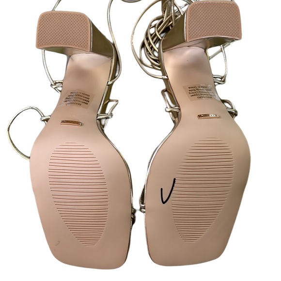 NWT Billini x Show Me Your Mumu Mahari Metallic Gold Wrap Strappy Heel Sandals 9 - Picture 12 of 16
